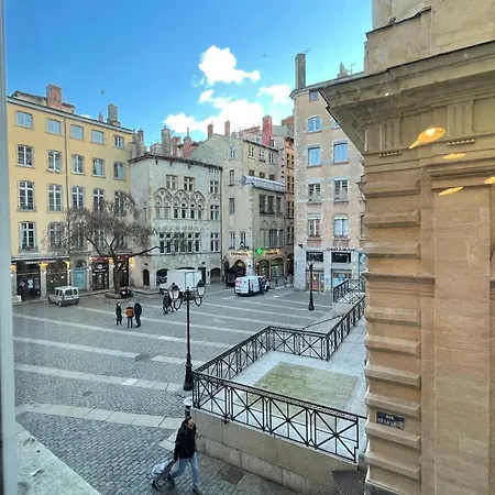 Coeur Vieux Lyon, 60 M2 Lumineux Confort 리옹